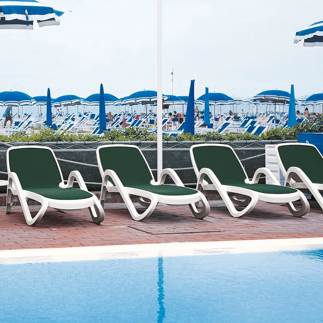 Best Freizeitmöbel Liegestuhl Tongi II - Kunststoff/Kunstfaser - Grün/Natur 4 Best Freizeitmöbel Liegestuhl Tongi II - Kunststoff/Kunstfaser - Grün/Natur – Bild 2